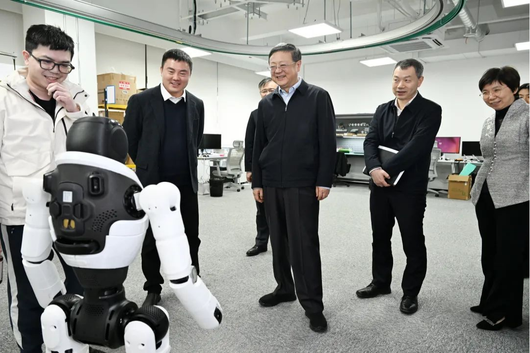 上海市委书记陈吉宁专题调研太阳成集团tyc机器人